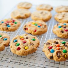 Soft Peanut Butter Chocolate Chip Cookies